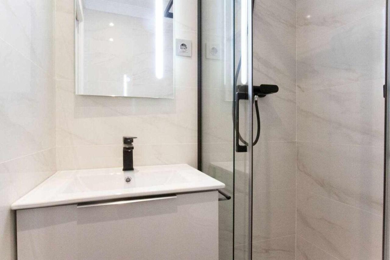 New Moderno Y Elegante Apartamento Centrico Madrid Ngoại thất bức ảnh